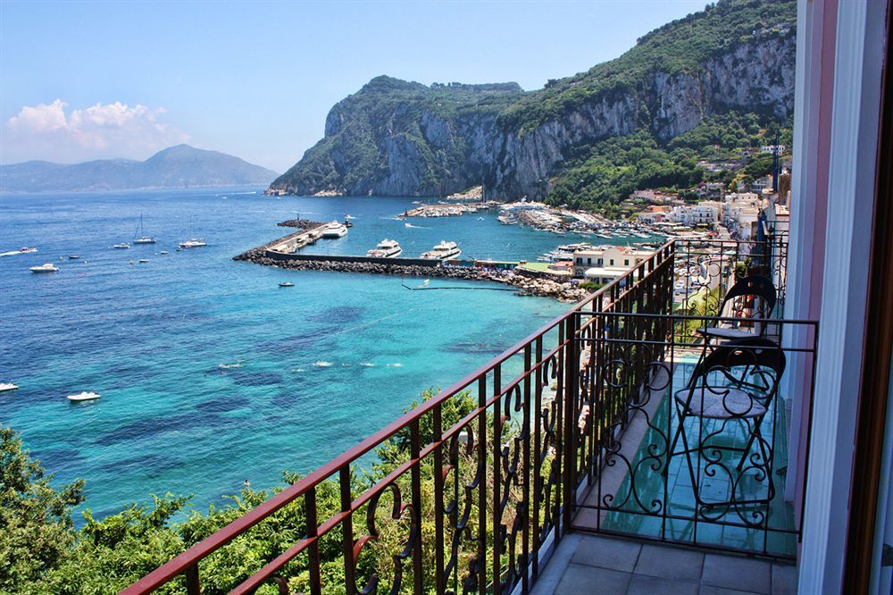Capri Inn Екстериор снимка